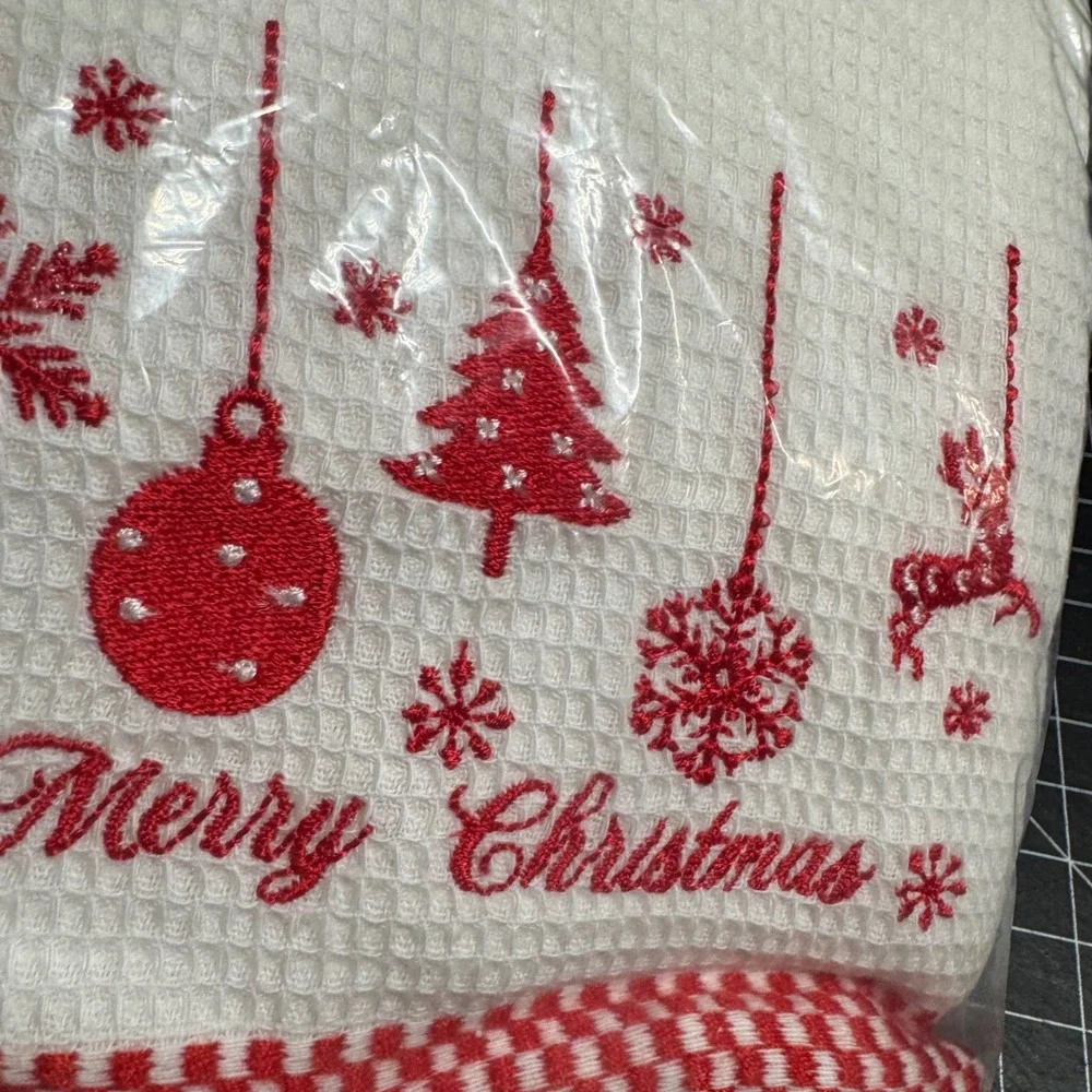 New Merry Christmas Embroidered Waffle Weave Kitchen Towel Set of 2 Red White